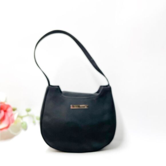 Guess Nylon Purse Handbag Black Small - Picture 1 of 8